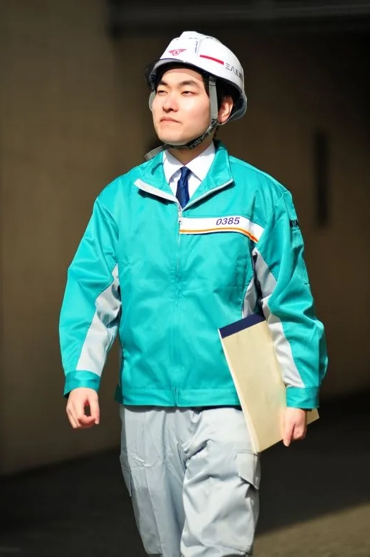 採用情報